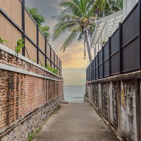 White Beach House Hua Hin 20 Second To The Beach ภายนอก รูปภาพ