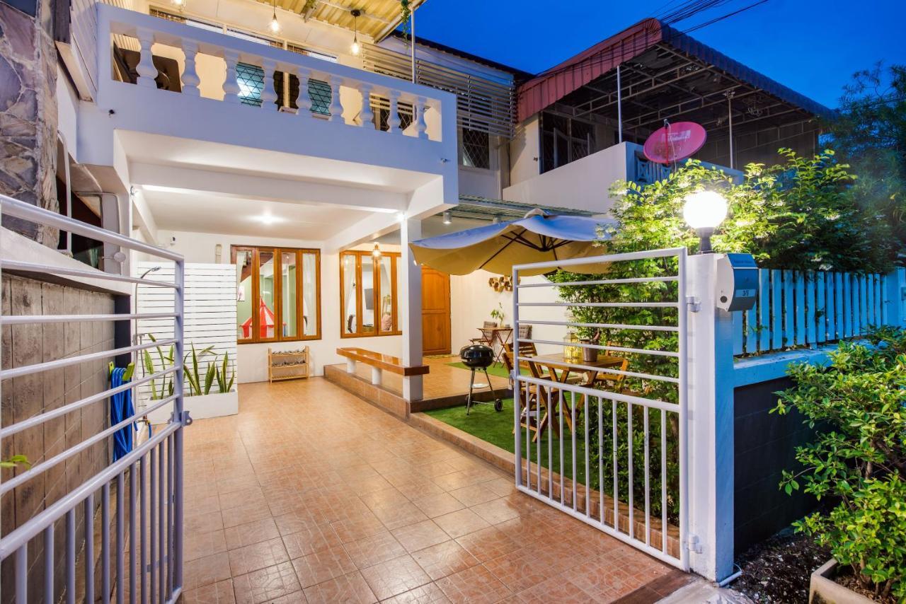 White Beach House Hua Hin 20 Second To The Beach ภายนอก รูปภาพ