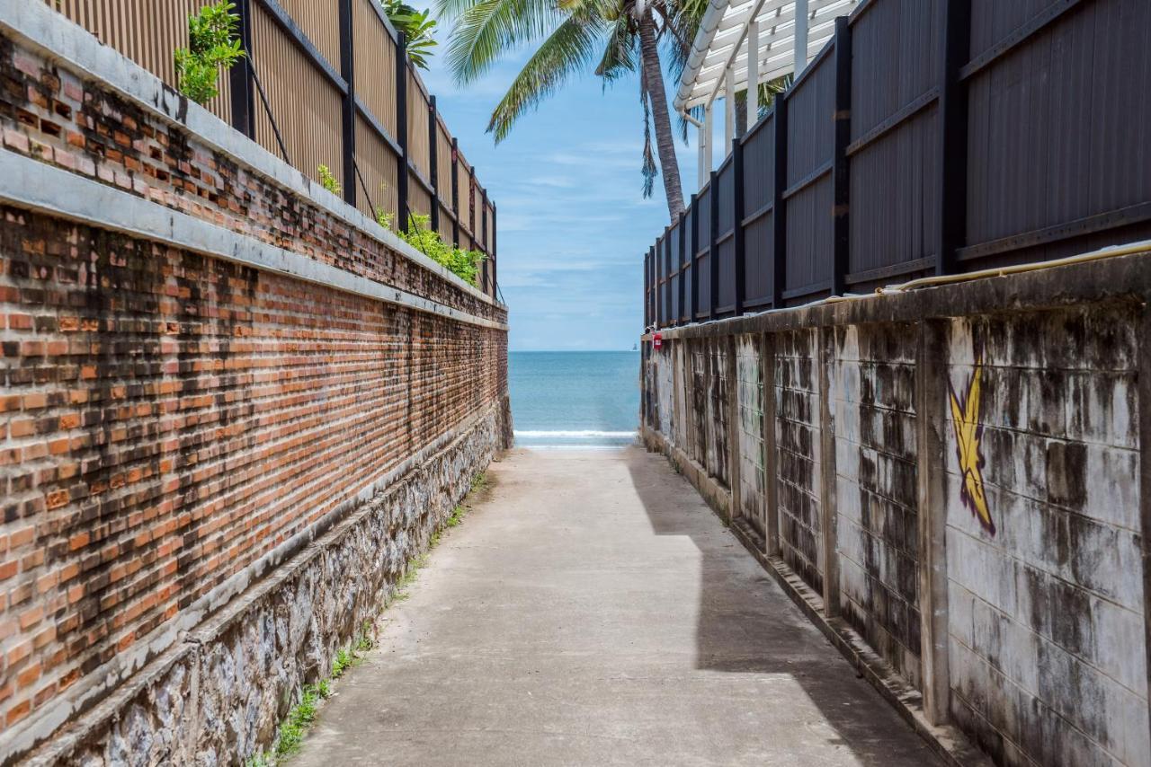 White Beach House Hua Hin 20 Second To The Beach ภายนอก รูปภาพ