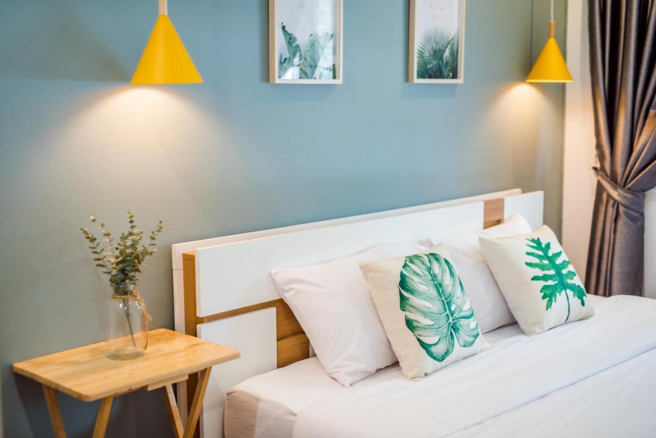White Beach House Hua Hin 20 Second To The Beach ภายนอก รูปภาพ